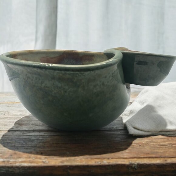 VTG Sage Green Large Chip & Dip Server 12” Swirling Snack Bowl Pottery Handmade - Picture 6 of 8